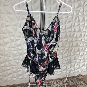 Vintage Gold Label Victoria's Secret Ruffle Lace Floral Teddy Bodysuit Small